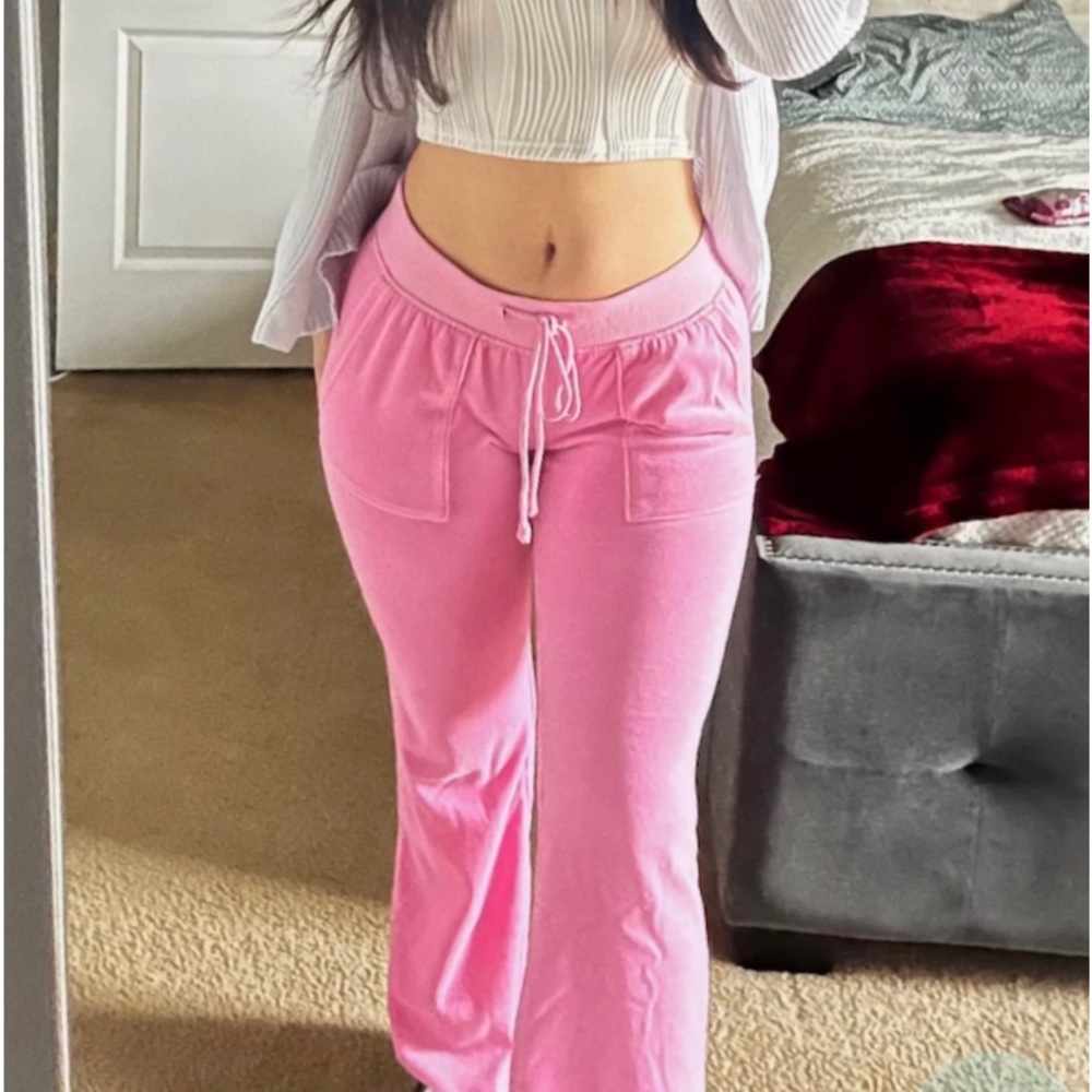 PINK VELVET SWEATS